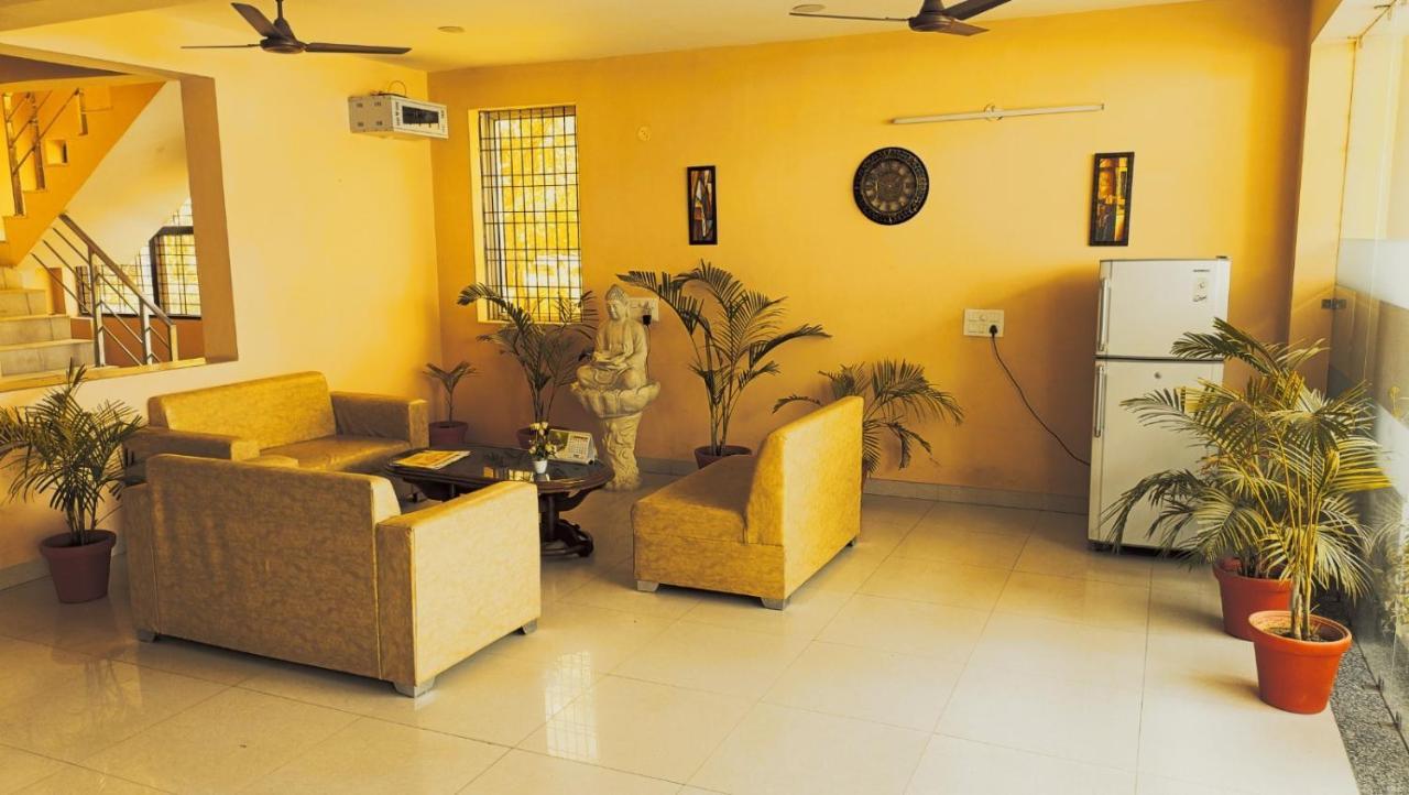 Mi Casa Sector 47 Apartment คูร์เคาน์ ภายนอก รูปภาพ