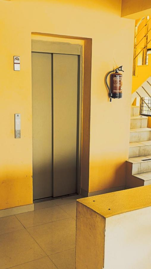 Mi Casa Sector 47 Apartment คูร์เคาน์ ภายนอก รูปภาพ