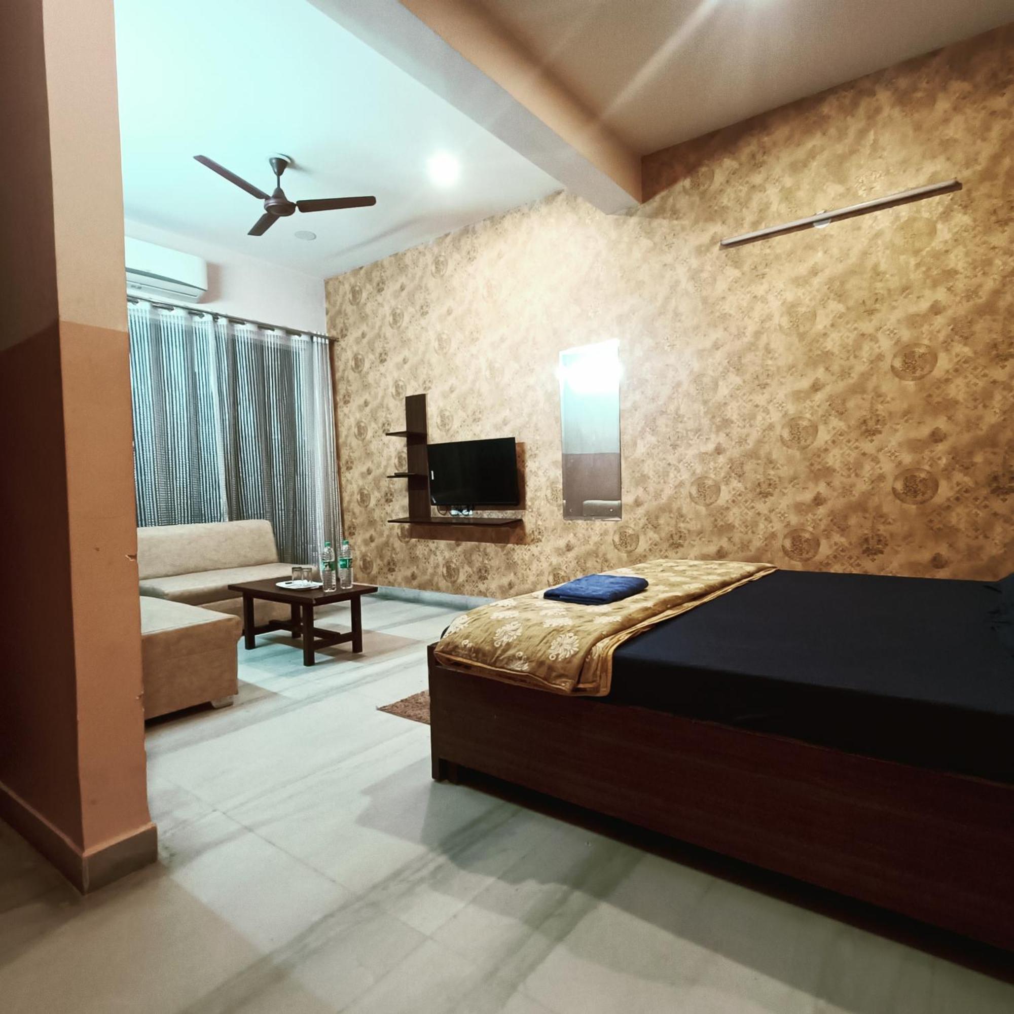 Mi Casa Sector 47 Apartment คูร์เคาน์ ภายนอก รูปภาพ